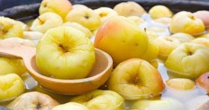 Моченые яблоки — 2 забытых старинных рецепта