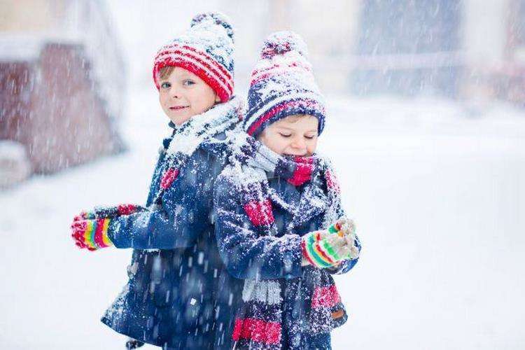 Никто не заболеет от холода! Дети должны гулять на улице, особенно в зимнее время